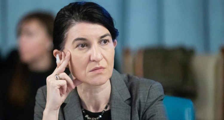 Ministrul Muncii: Banii din alocații mai sunt folosiți și la păcănele
