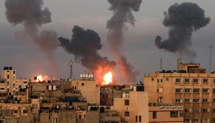Israelul și gruparea Hamas se bombardează, iar, în Fâșia Gaza